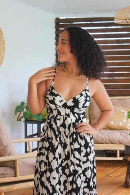 Robe Isabella