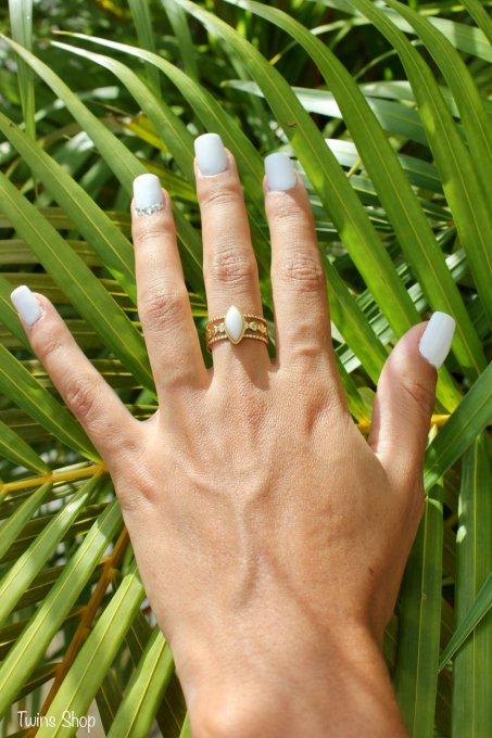 Bague Victoire  Blanche