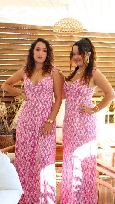 Robe Cassandra