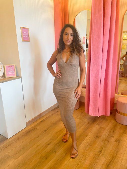 Robe Maeva
